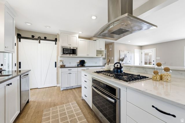 2473 E BLAINE AVE, Salt Lake City, UT 84108