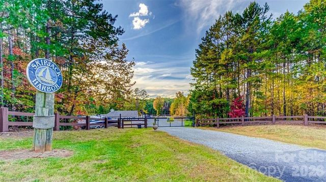 162 Houstons Hideaway None, Lexington, NC 27292