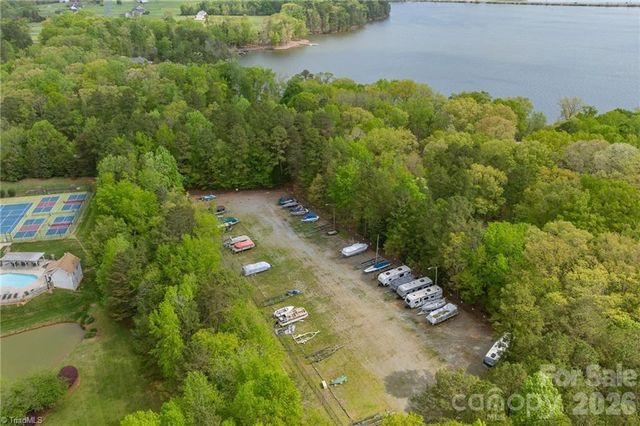162 Houstons Hideaway None, Lexington, NC 27292