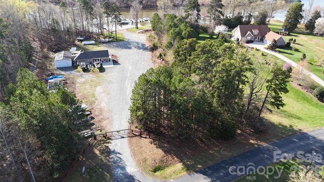162 Houstons Hideaway None, Lexington, NC 27292