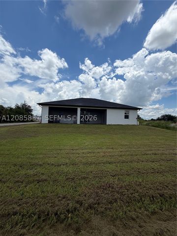 6013 N Gene Ave, Lehigh Acres, FL 33971