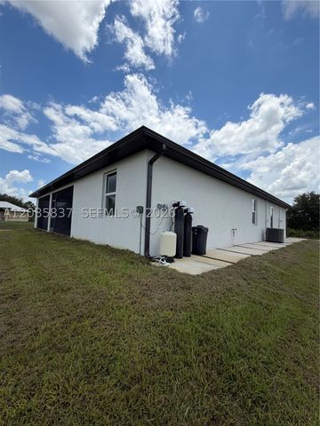 6013 N Gene Ave, Lehigh Acres, FL 33971