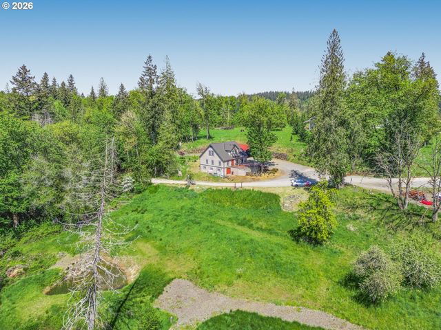 15684 THAYER Rd, Oregon City, OR 97045