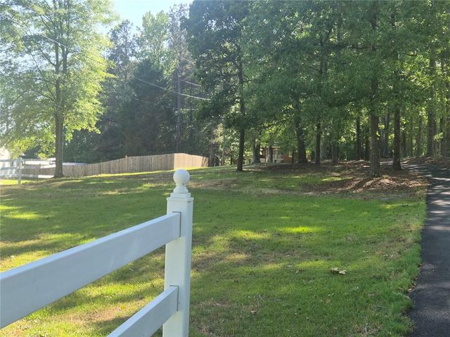 1480 Azalea Drive, Lawrenceville, GA 30043