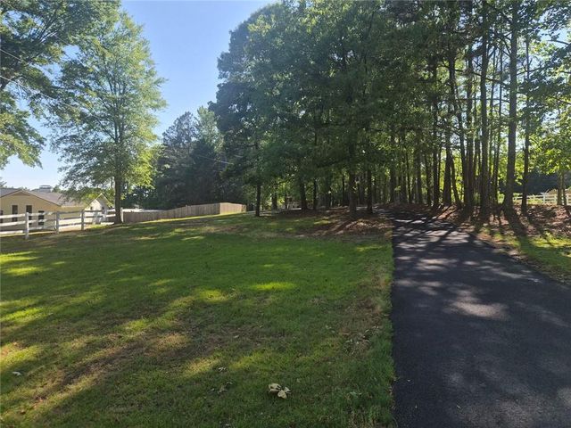 1480 Azalea Drive, Lawrenceville, GA 30043