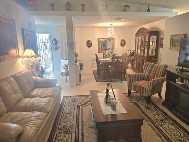 6737 Campanilla, Fort Pierce, FL 34951