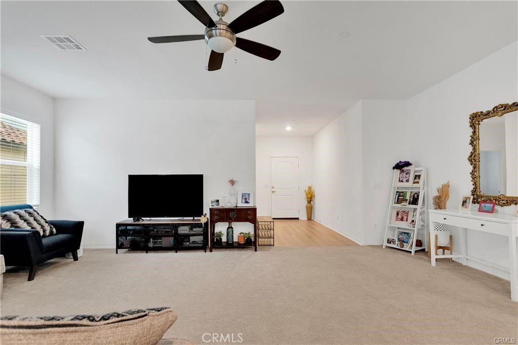 Image 5 of property listing at 16811 Desert Star Street, Victorville, CA 92394