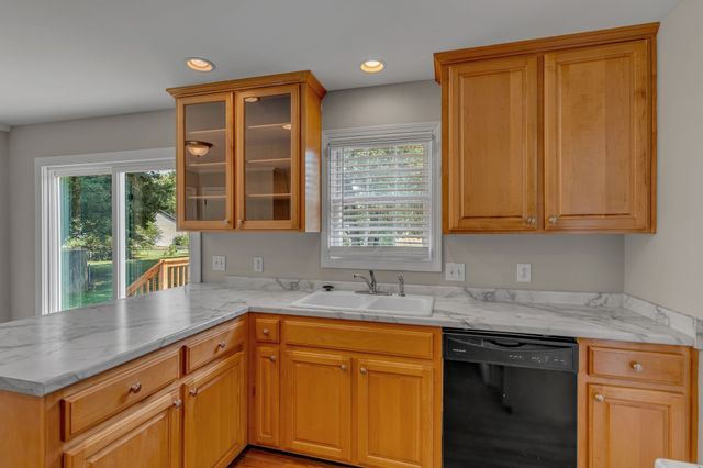 109 Edgeview Ct, Hendersonville, TN 37075