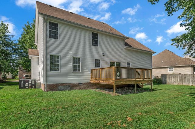 109 Edgeview Ct, Hendersonville, TN 37075