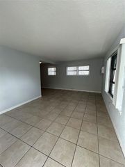 408 NE 7th Ave 11, Fort Lauderdale, FL 33301