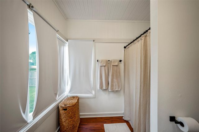 907 Clinton Street, Brenham, TX 77833