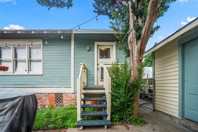 907 Clinton Street, Brenham, TX 77833