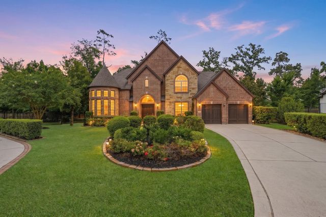 10 Coronet Ridge Court, The Woodlands, TX 77375