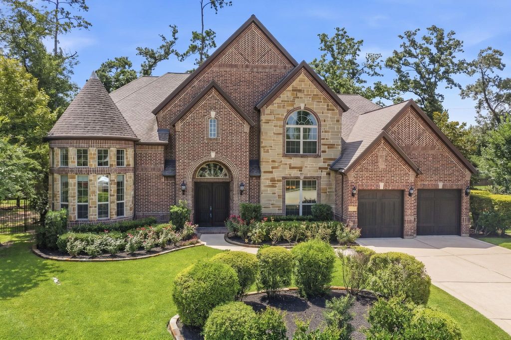 10 Coronet Ridge Court, The Woodlands, TX 77375