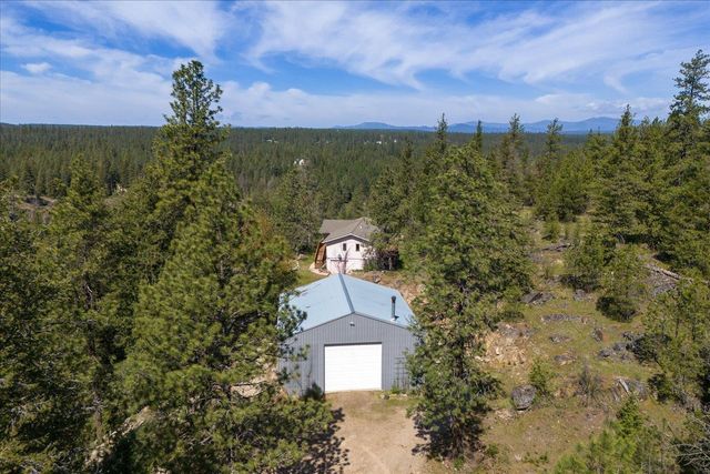 5919 E Grouse Rd, Chattaroy, WA 99003