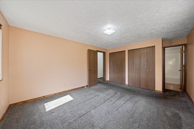 5919 E Grouse Rd, Chattaroy, WA 99003
