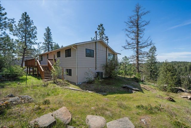 5919 E Grouse Rd, Chattaroy, WA 99003