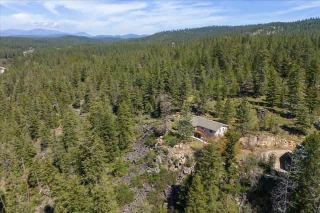 5919 E Grouse Rd, Chattaroy, WA 99003