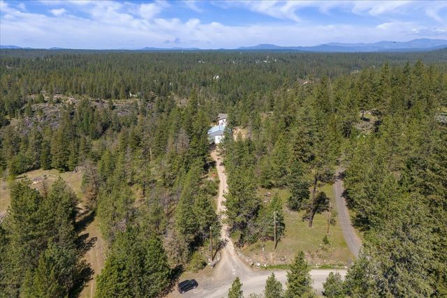 5919 E Grouse Rd, Chattaroy, WA 99003