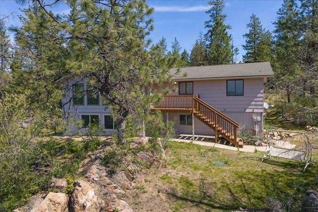 5919 E Grouse Rd, Chattaroy, WA 99003