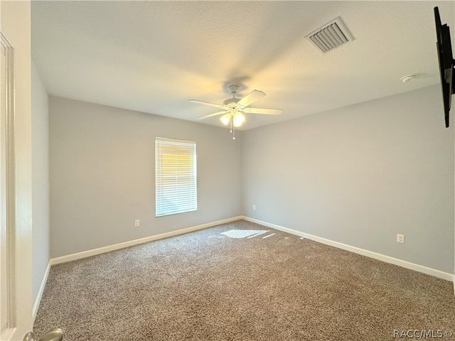 3940 W Penton Place, Citrus Springs, FL 34433