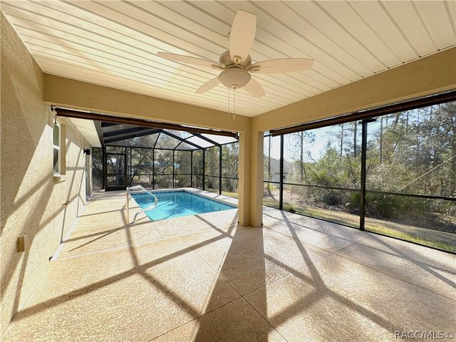 3940 W Penton Place, Citrus Springs, FL 34433