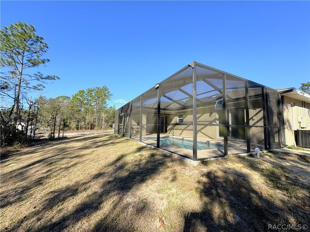 3940 W Penton Place, Citrus Springs, FL 34433