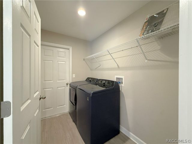 3940 W Penton Place, Citrus Springs, FL 34433