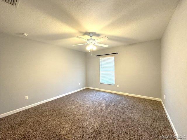 3940 W Penton Place, Citrus Springs, FL 34433