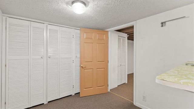 2103 N York Road, Independence, MO 64058