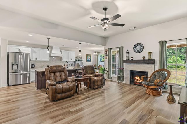 248 Overton Drive, Perry, GA 31069