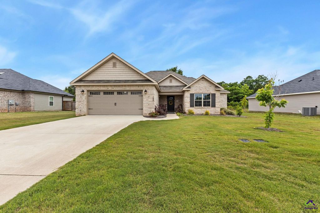 248 Overton Drive, Perry, GA 31069