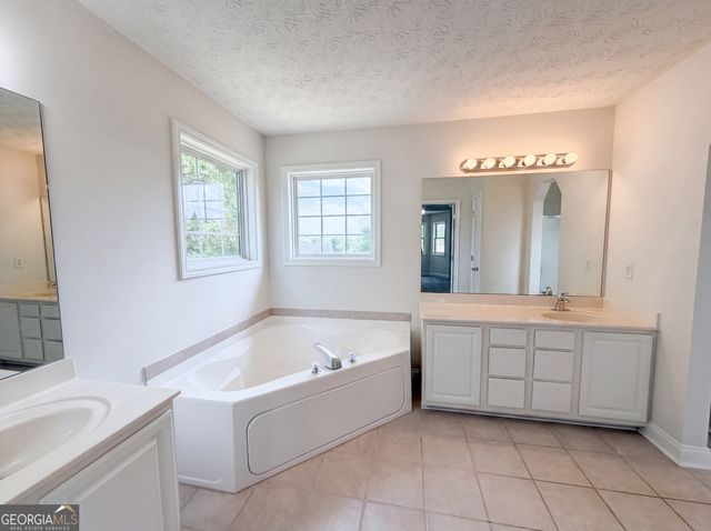 1003 Brynn Drive, Winder, GA 30680
