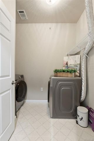 18939 E Warren Circle E302, Aurora, CO 80013