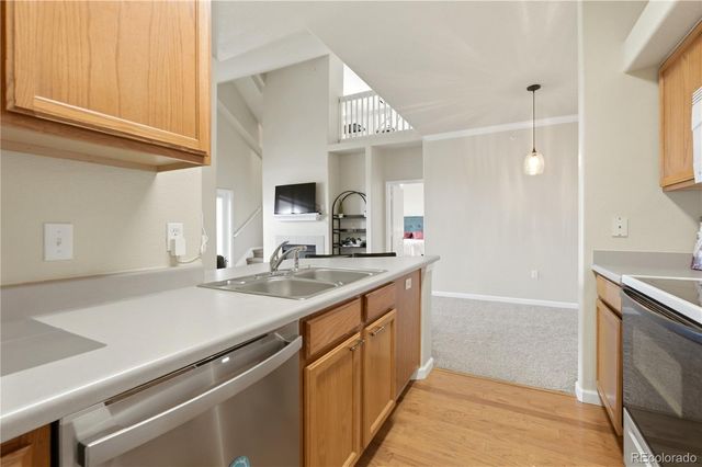 18939 E Warren Circle E302, Aurora, CO 80013