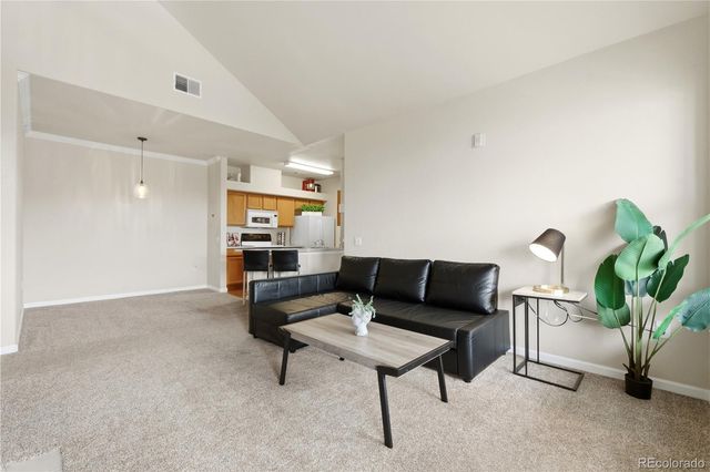 18939 E Warren Circle E302, Aurora, CO 80013