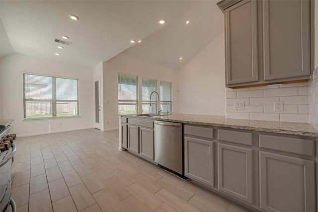 5010 Slate Port Court, Rosenberg, TX 77469