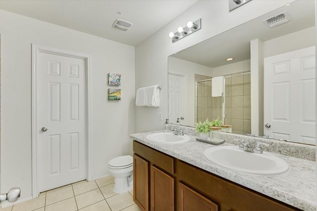 220 Nettletree DR, Buda, TX 78610