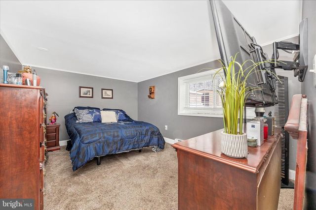 1676 MONUMENT RD, Middletown, MD 21769