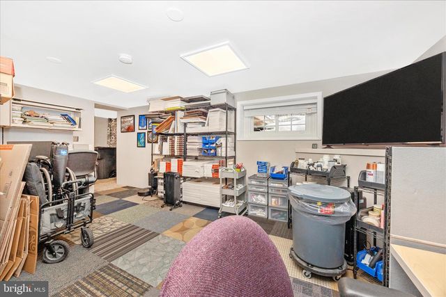 1676 MONUMENT RD, Middletown, MD 21769