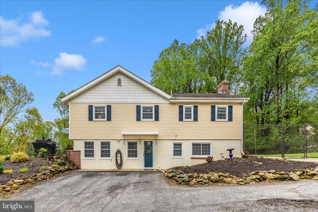 1676 MONUMENT RD, Middletown, MD 21769