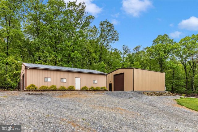 1676 MONUMENT RD, Middletown, MD 21769