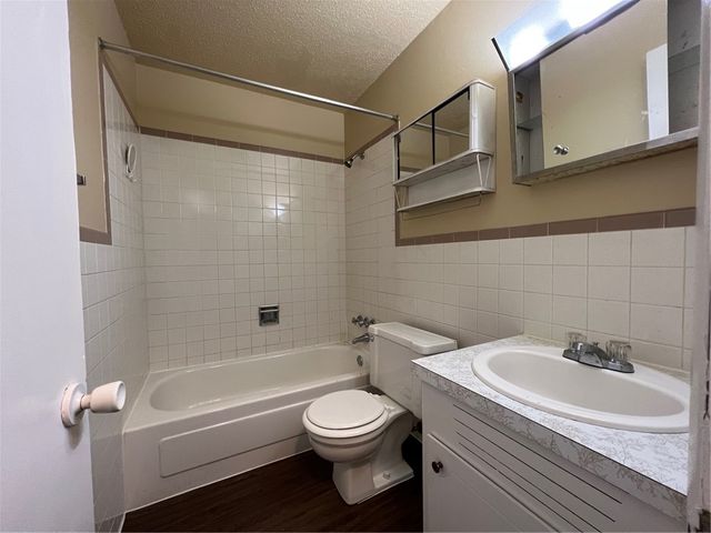 400 Campbell Drive D, Springdale, AR 72762