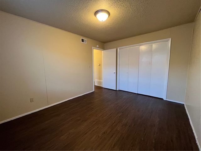 400 Campbell Drive D, Springdale, AR 72762