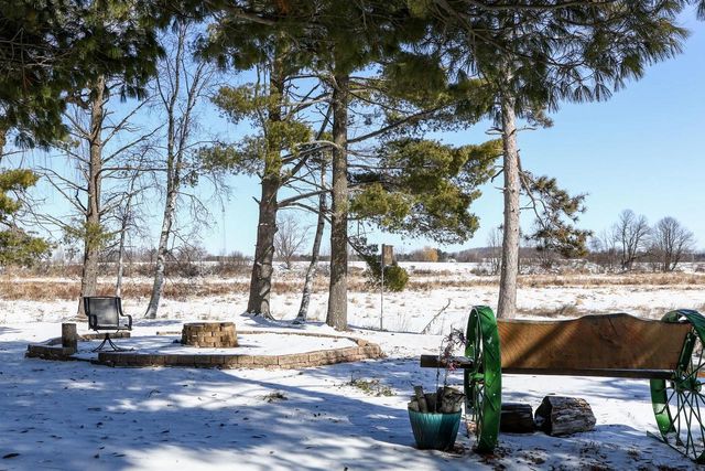 N6306 POND STREET, Manawa, WI 54949