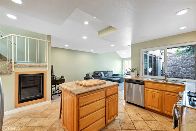 626 9th Street, Huntington Beach, CA 92648