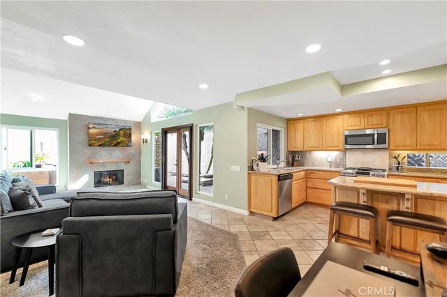 626 9th Street, Huntington Beach, CA 92648