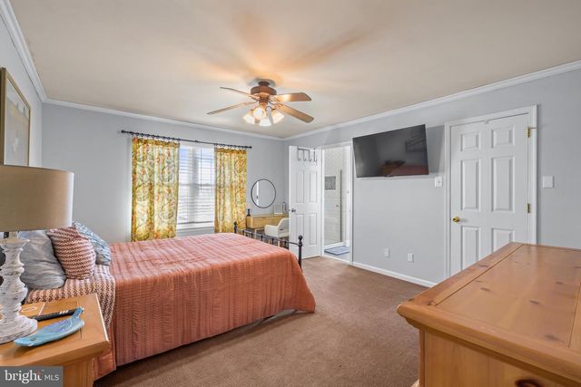 310 JUNIPER LN, Swedesboro, NJ 08085