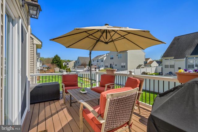 310 JUNIPER LN, Swedesboro, NJ 08085