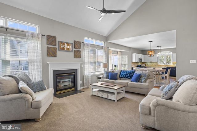 310 JUNIPER LN, Swedesboro, NJ 08085
